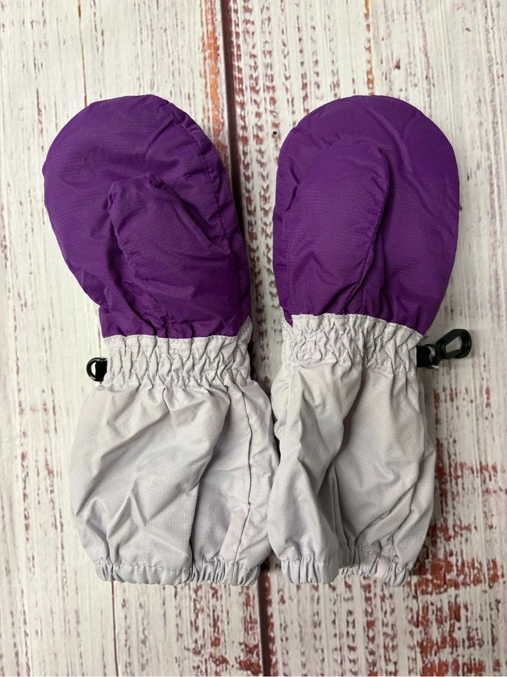 Columbia Kids Purple and Light Gray Winter Mittens with Clip